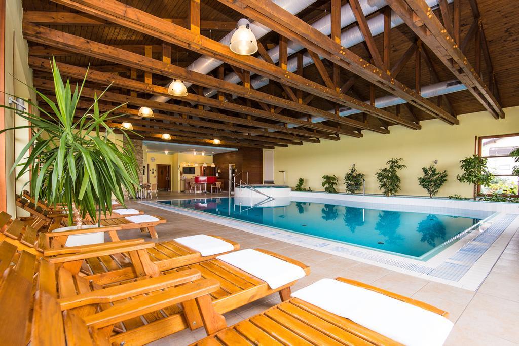 חנניצה Wellness Hotel Happy Star מראה חיצוני תמונה