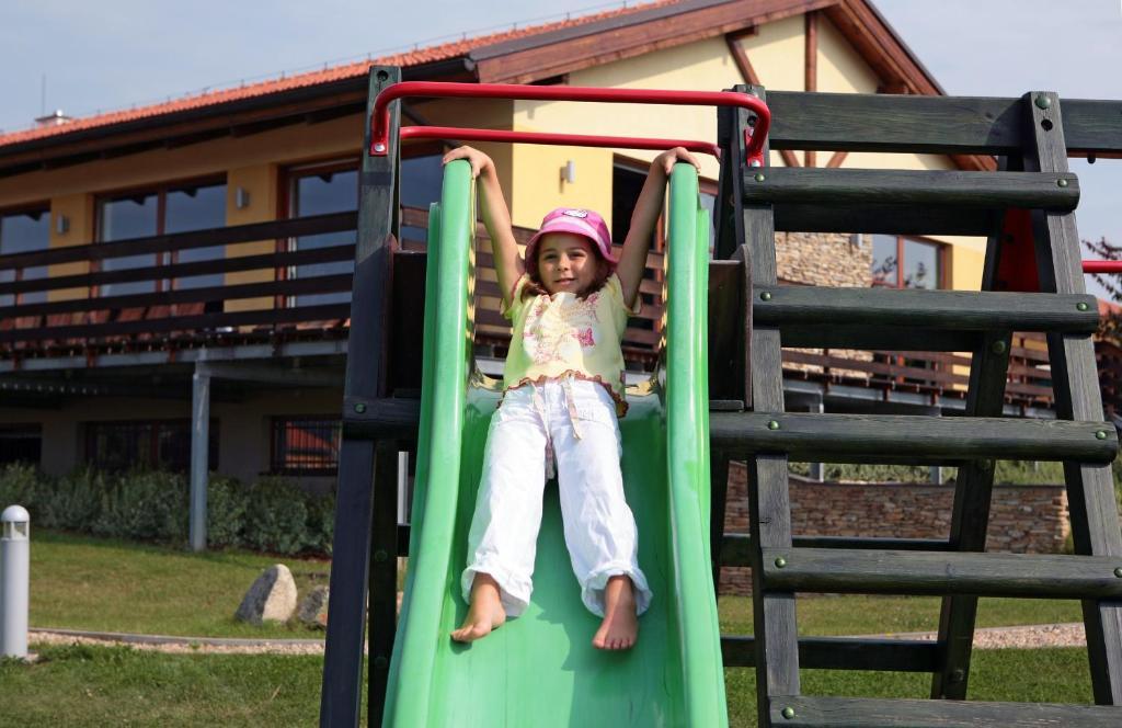 חנניצה Wellness Hotel Happy Star מראה חיצוני תמונה