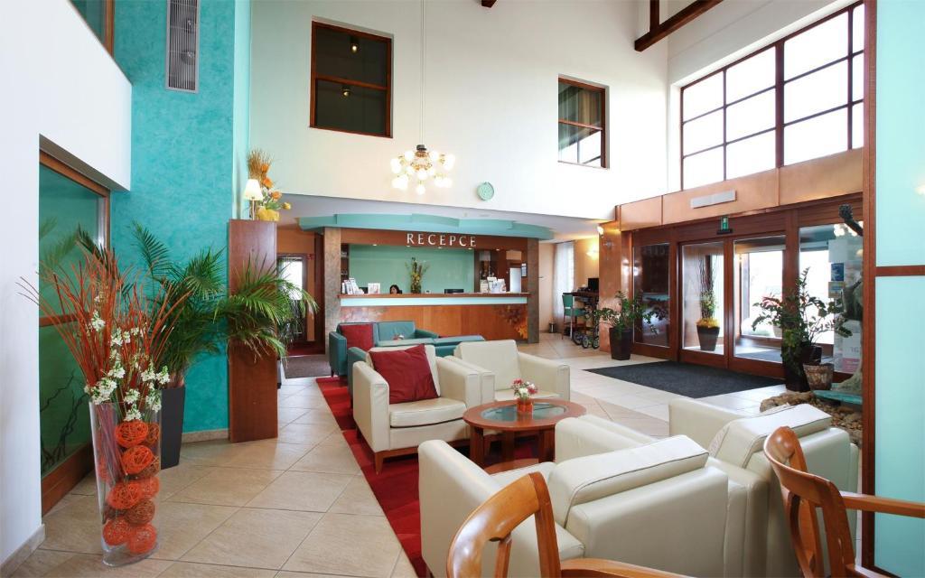 חנניצה Wellness Hotel Happy Star מראה חיצוני תמונה