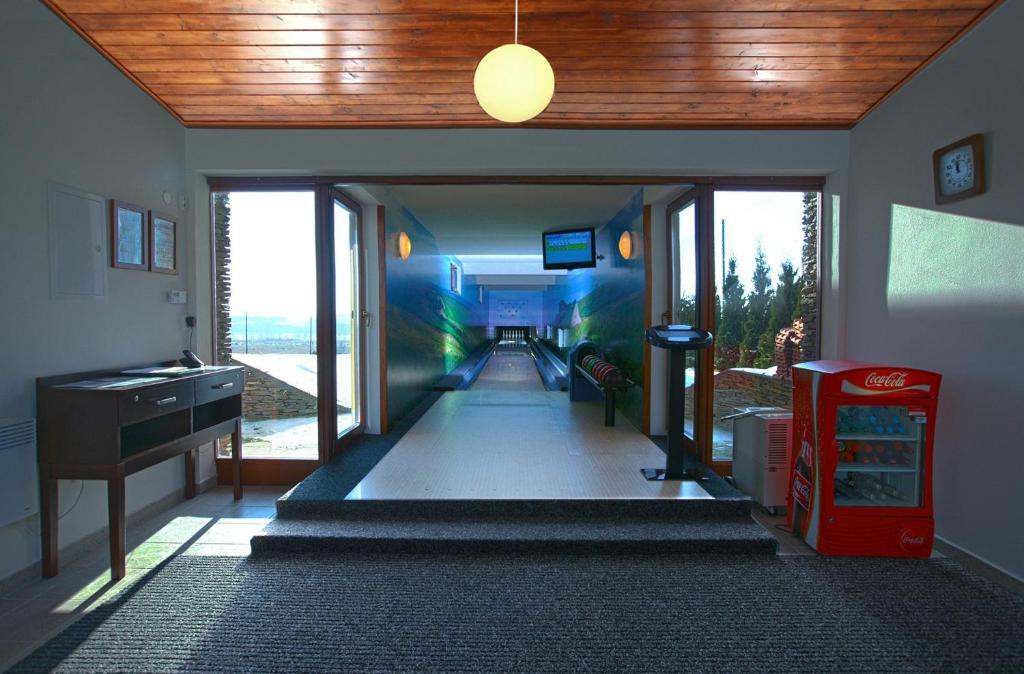 חנניצה Wellness Hotel Happy Star מראה חיצוני תמונה