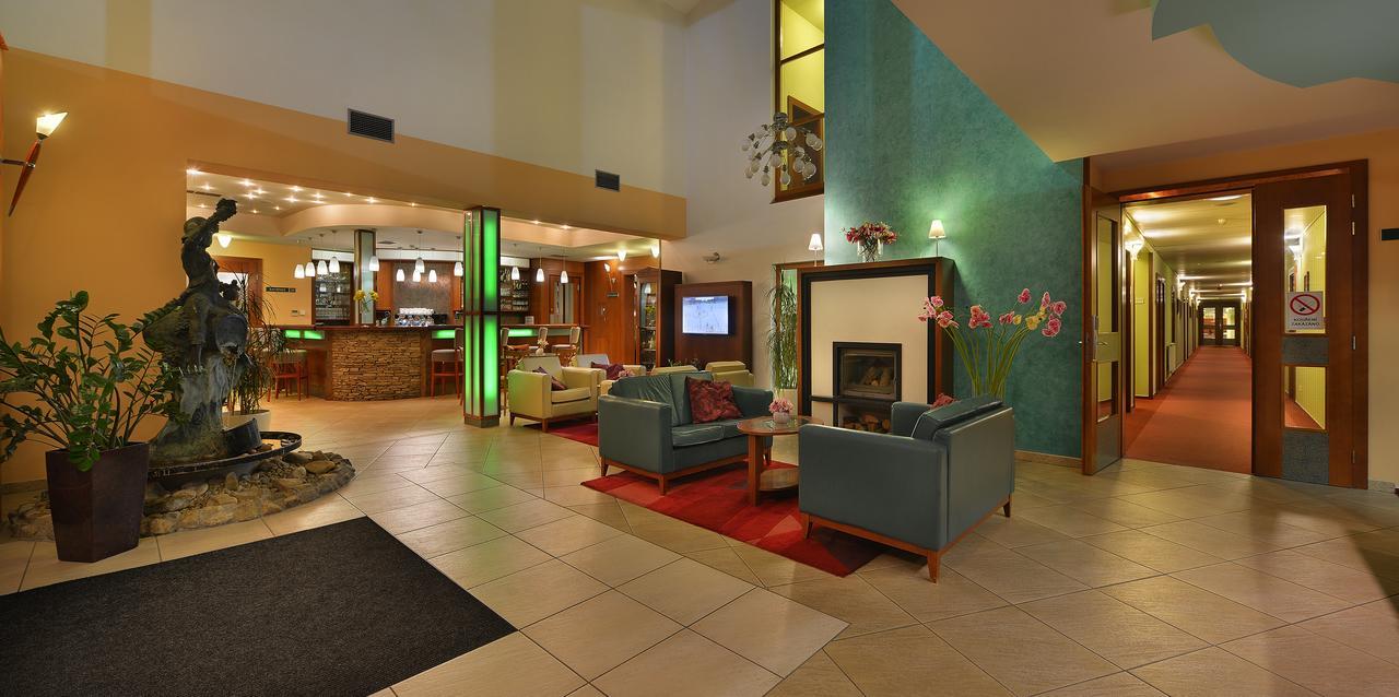 חנניצה Wellness Hotel Happy Star מראה חיצוני תמונה